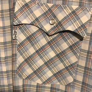 VINTAGE WESTERN LEVI’S LONG SLEEVE.